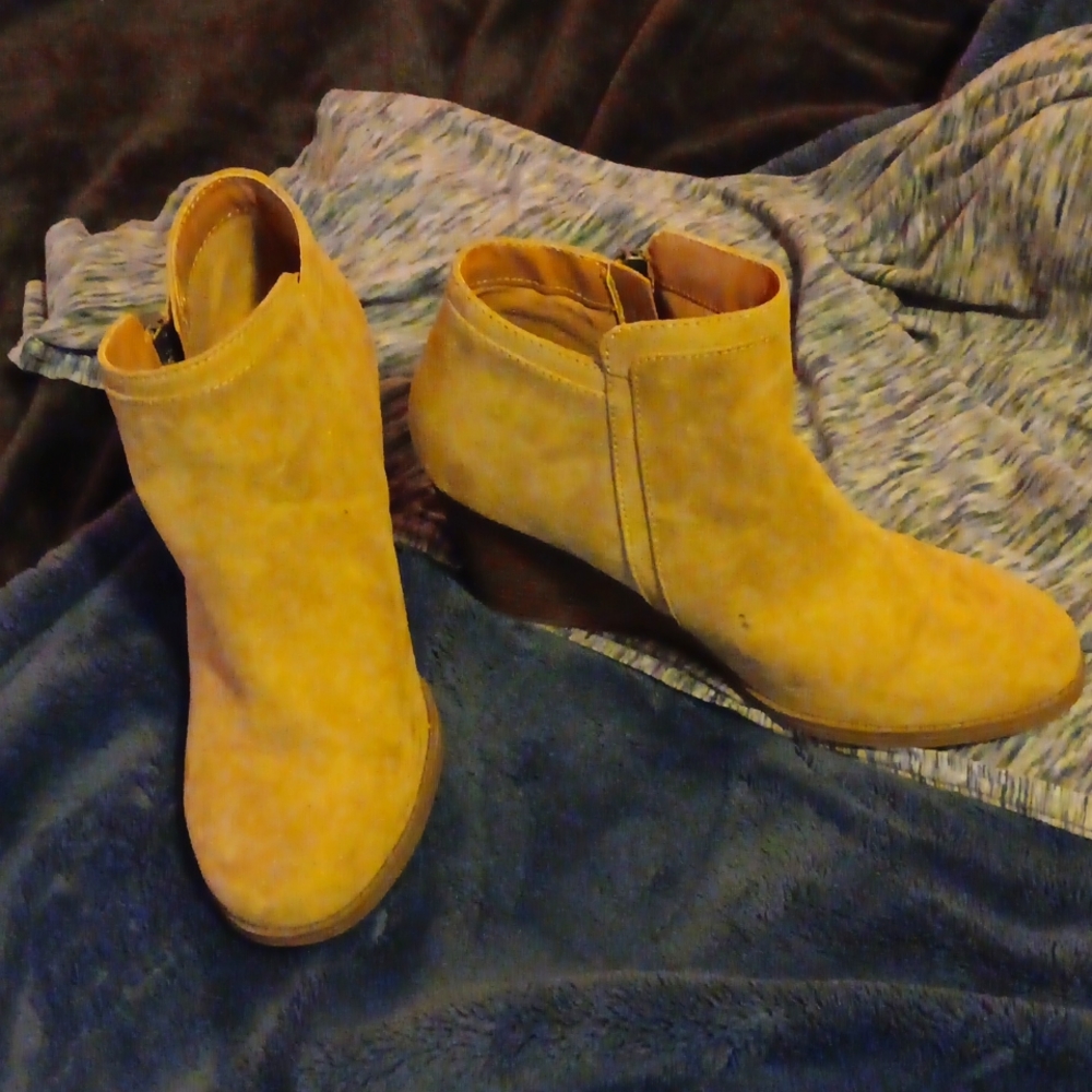 Tan boots